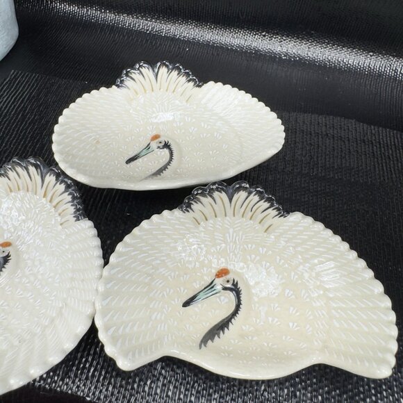 Vintage Japanese Ceramic Footed Crane 4inch Dish Plate Rare Set 3 Dishes Marked - Picture 8 of 16